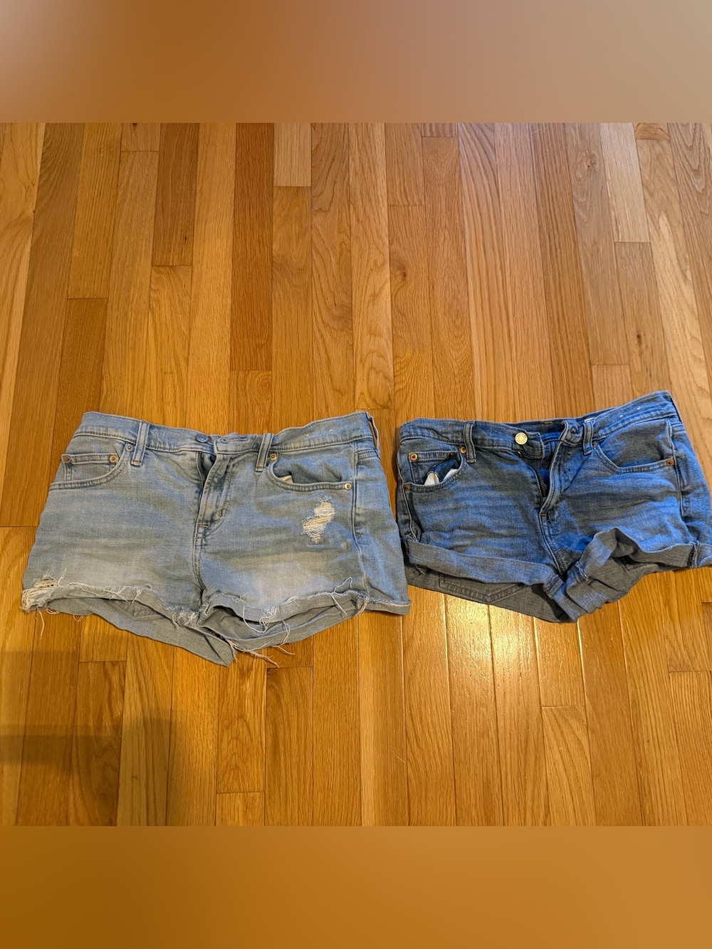 GAP Two-Pair Denim Shorts in Light Blue and Medium Blue